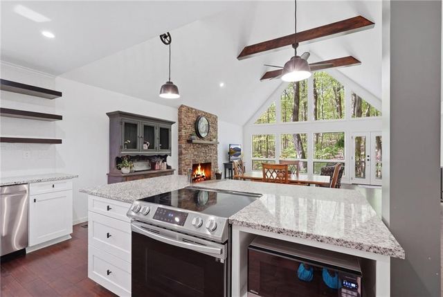 225 Windflower Drive, Big Canoe, GA 30143
