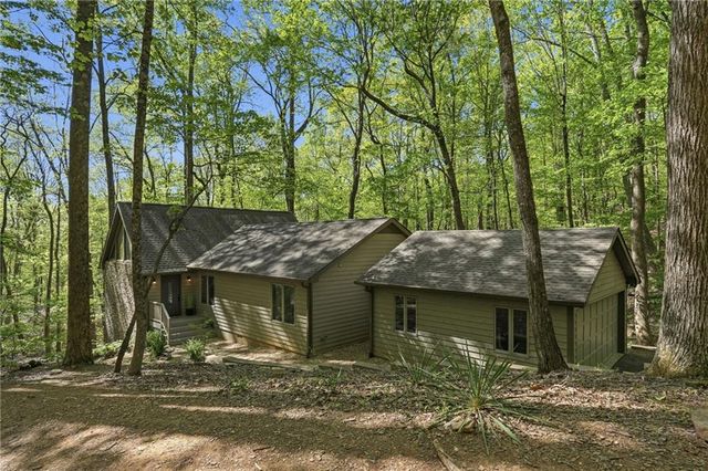 225 Windflower Drive, Big Canoe, GA 30143