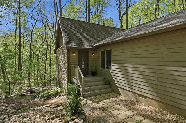 225 Windflower Drive, Big Canoe, GA 30143