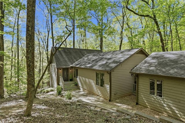 225 Windflower Drive, Big Canoe, GA 30143
