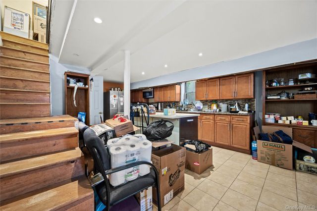3050 Brighton 7th Street, Brooklyn, NY 11235