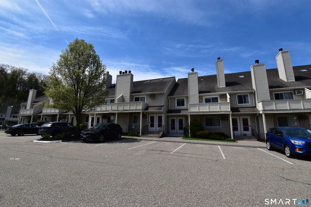 124 Willow Springs 124, New Milford, CT 06776