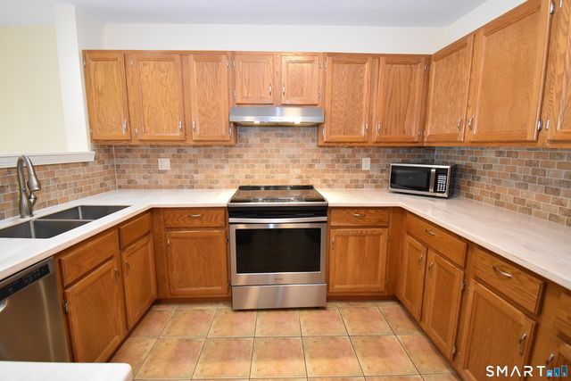 124 Willow Springs 124, New Milford, CT 06776