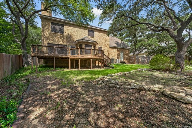 1610 Eagle Pt, San Antonio, TX 78248