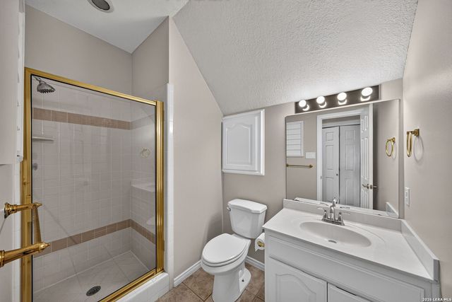 1610 Eagle Pt, San Antonio, TX 78248