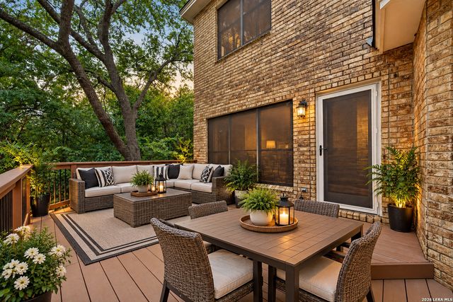 1610 Eagle Pt, San Antonio, TX 78248