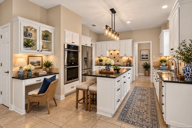 1610 Eagle Pt, San Antonio, TX 78248