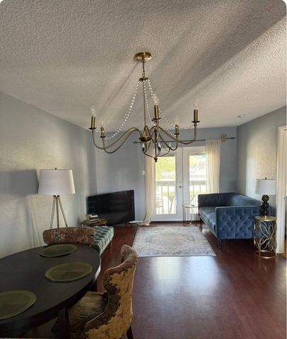 1516 Bay Area Boulevard B8, Houston, TX 77058