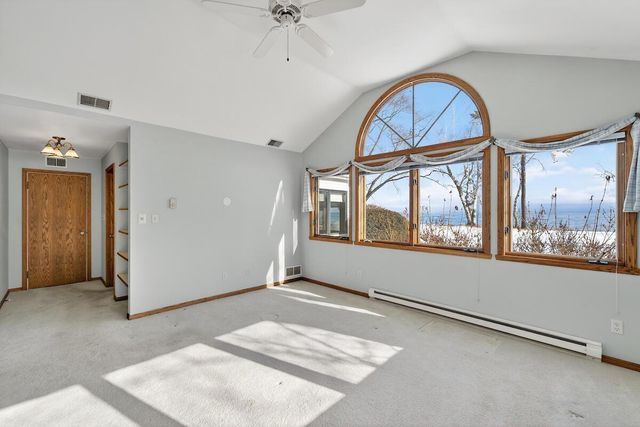 12430 N Lake Shore DRIVE, Mequon, WI 53092