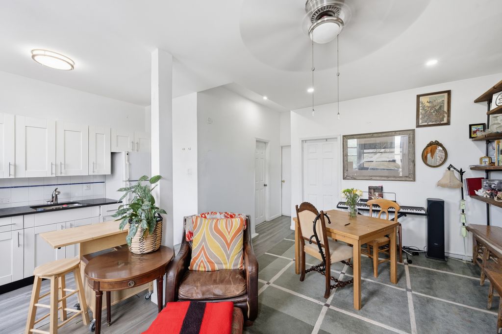 1341 JEFFERSON Avenue, New York City, NY 11221