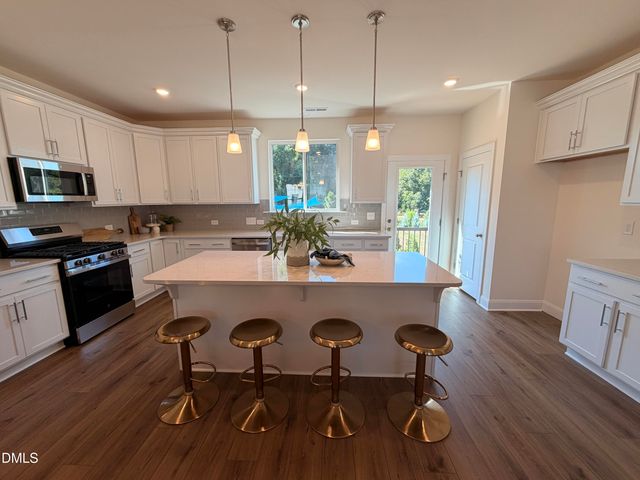 133 Midtown Rows Way, Fuquay Varina, NC 27526
