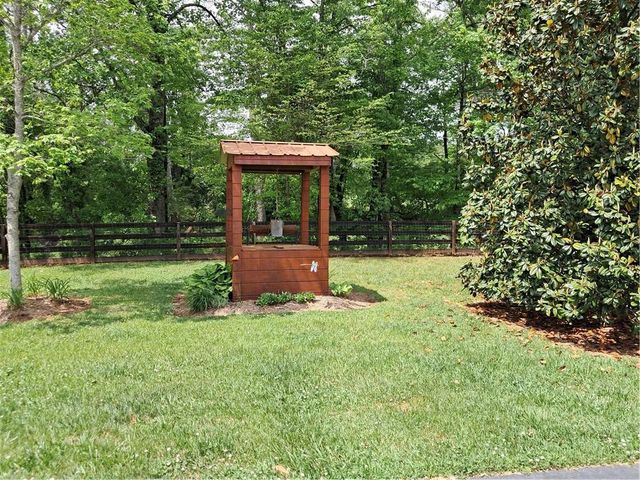 9657 Kelly Bridge Road, Dawsonville, GA 30534