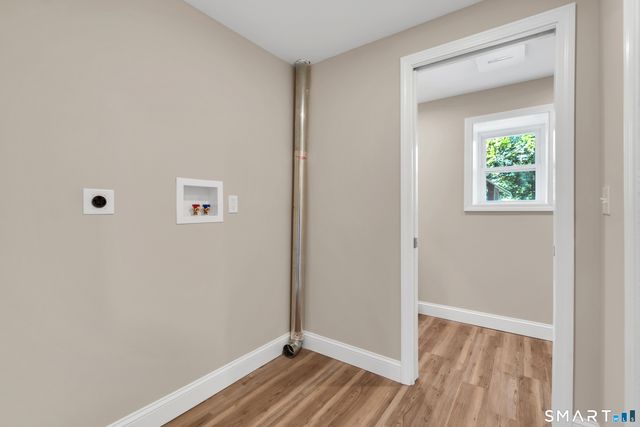 80 School House Road, Wallingford, CT 06492