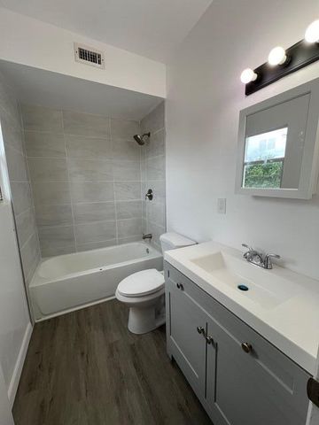 520 N E Street, Lake Worth Beach, FL 33460