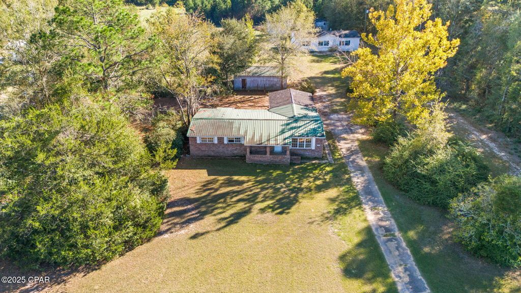 1697 Clayton Road, Chipley, FL 32428