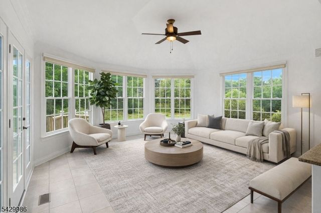 18 Todd St, Hillsborough Twp., NJ 08844