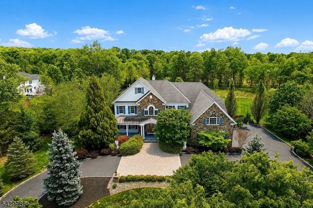 18 Todd St, Hillsborough Twp., NJ 08844