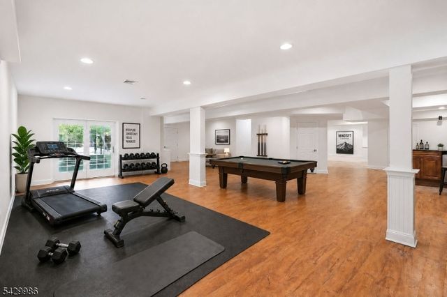 18 Todd St, Hillsborough Twp., NJ 08844