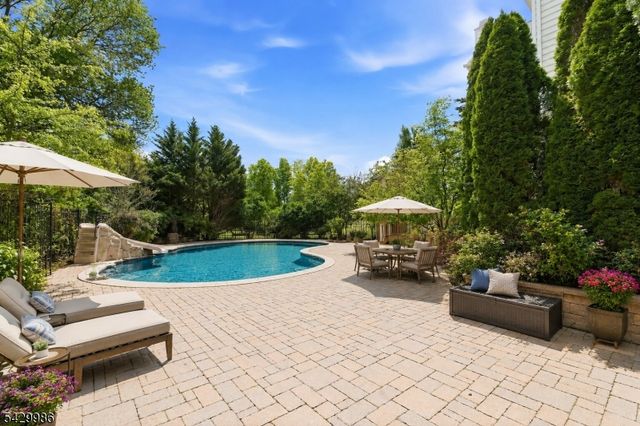 18 Todd St, Hillsborough Twp., NJ 08844