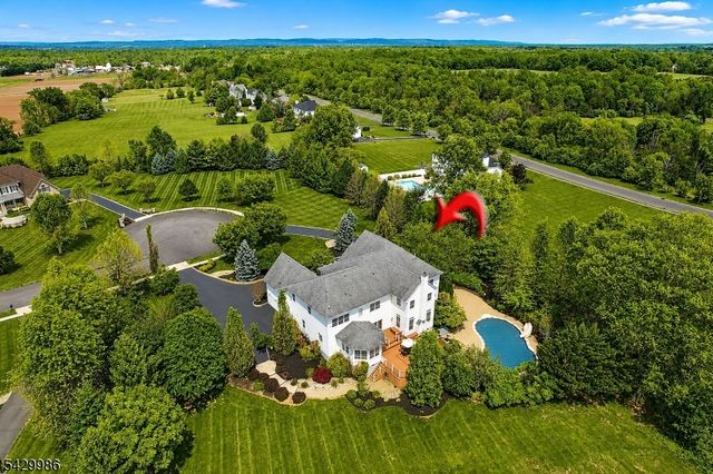 18 Todd St, Hillsborough Twp., NJ 08844