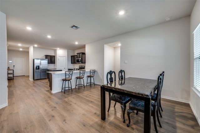 812 Primrose Lane, Pilot Point, TX 76258