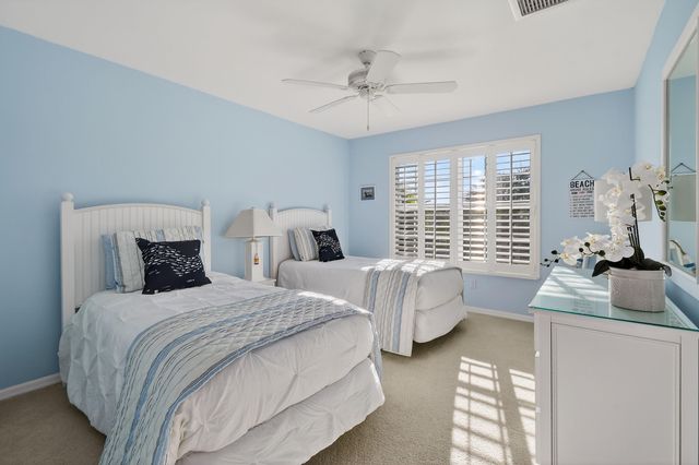 154 Jupiter Key Road, Jupiter, FL 33477