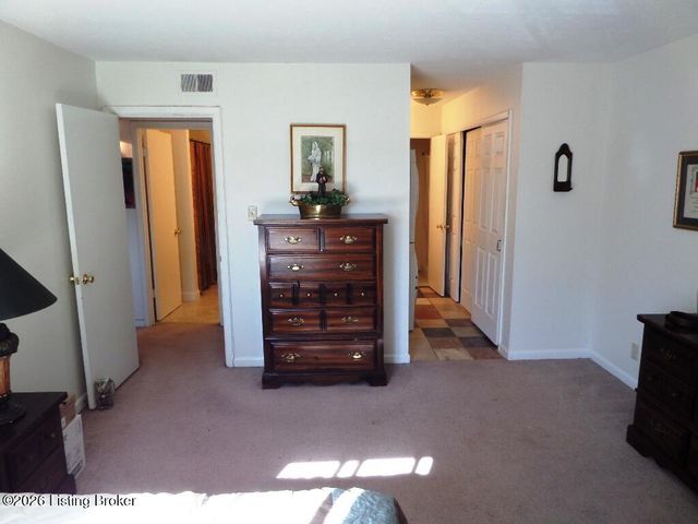 1815 Gardiner Ln K100, Louisville, KY 40205