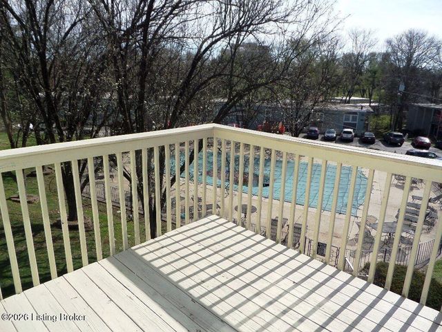 1815 Gardiner Ln K100, Louisville, KY 40205