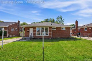 8585 Dixie Lane, Dearborn Heights, MI 48127