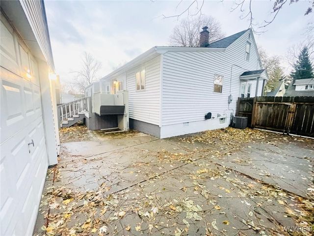 45 Unger Avenue, Buffalo, NY 14210