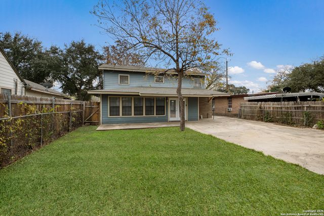 411 W Vestal, San Antonio, TX 78221