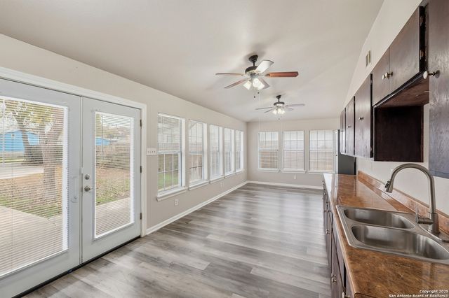 411 W Vestal, San Antonio, TX 78221