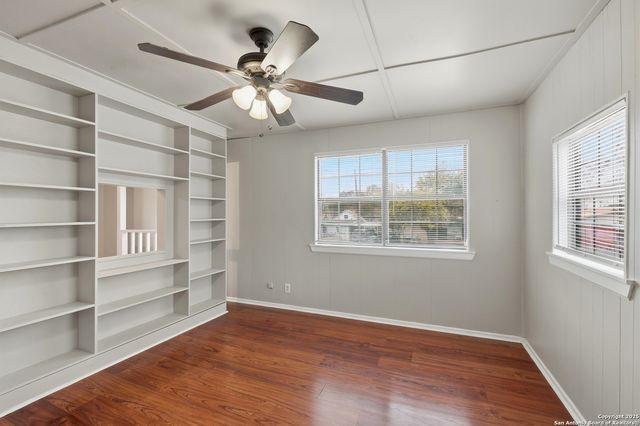 411 W Vestal, San Antonio, TX 78221