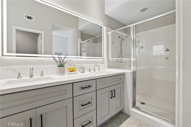 12721 Trent Jones, Tustin, CA 92782