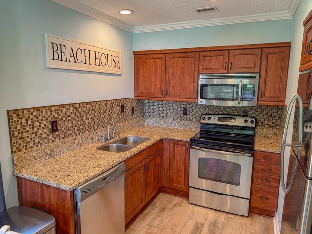 215 Baslow Ct Apt 1C, Myrtle Beach, SC 29572