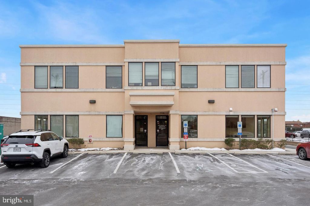 2000 GRANT AVE #103, PHILADELPHIA, PA 19115 — photo 4