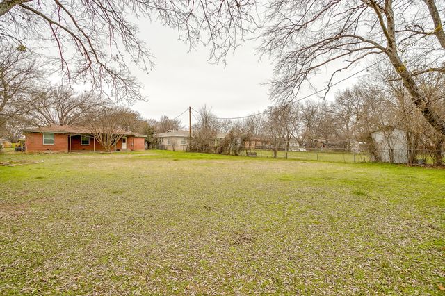3528 Garwood Drive, North Richland Hills, TX 76117