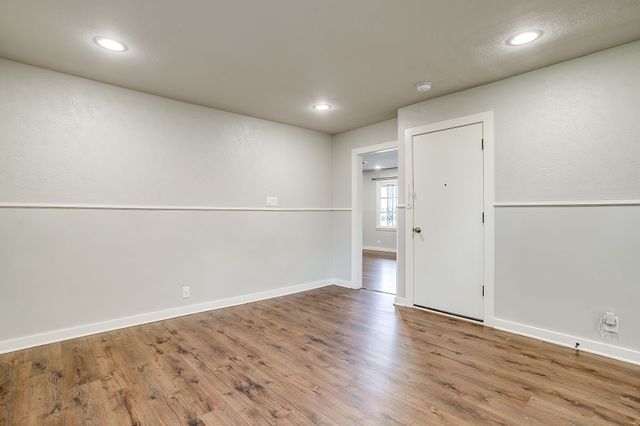 3528 Garwood Drive, North Richland Hills, TX 76117