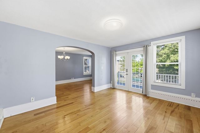 57 May St, Worcester, MA 01610