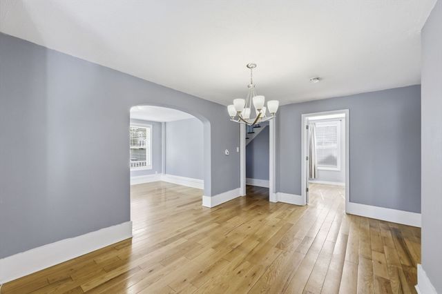 57 May St, Worcester, MA 01610