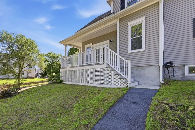 57 May St, Worcester, MA 01610
