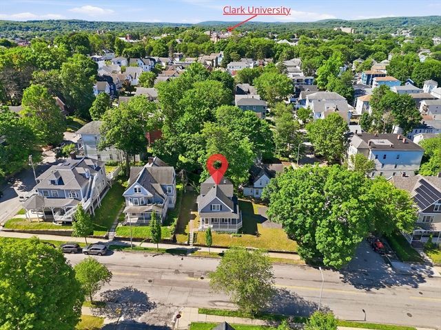57 May St, Worcester, MA 01610