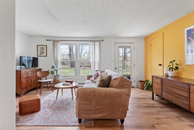 52 Sanborn Road, East Kingston, NH 03827