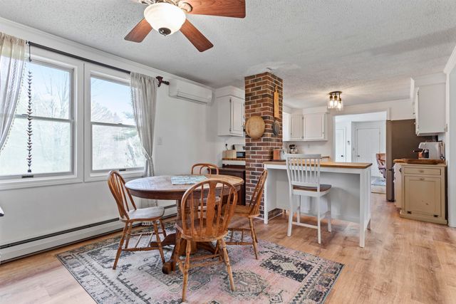 52 Sanborn Road, East Kingston, NH 03827