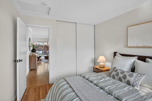 108 E Middlefield Road A, Mountain View, CA 94043