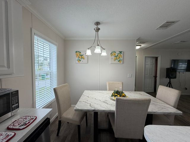 8516 SW 17th Court, Davie, FL 33324