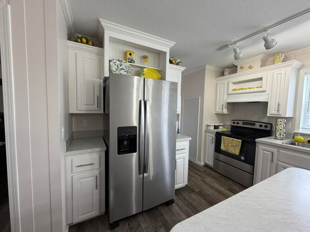 8516 SW 17th Court, Davie, FL 33324