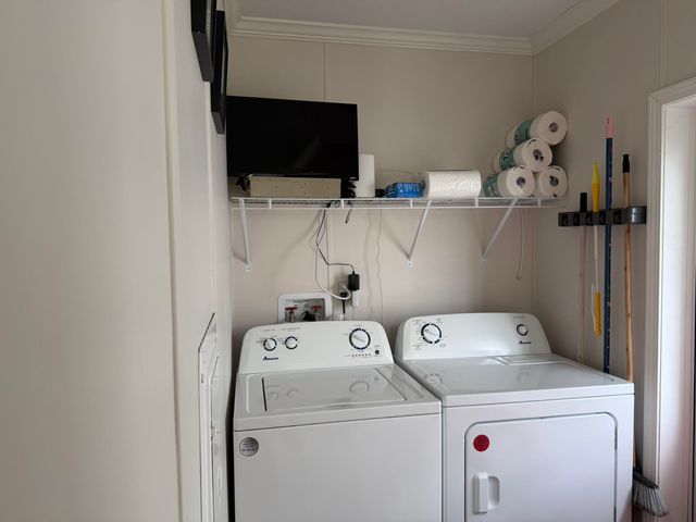 8516 SW 17th Court, Davie, FL 33324