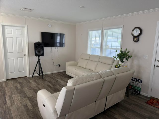 8516 SW 17th Court, Davie, FL 33324