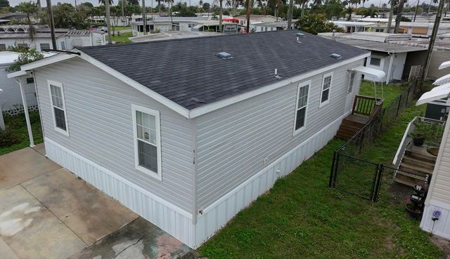 8516 SW 17th Court, Davie, FL 33324